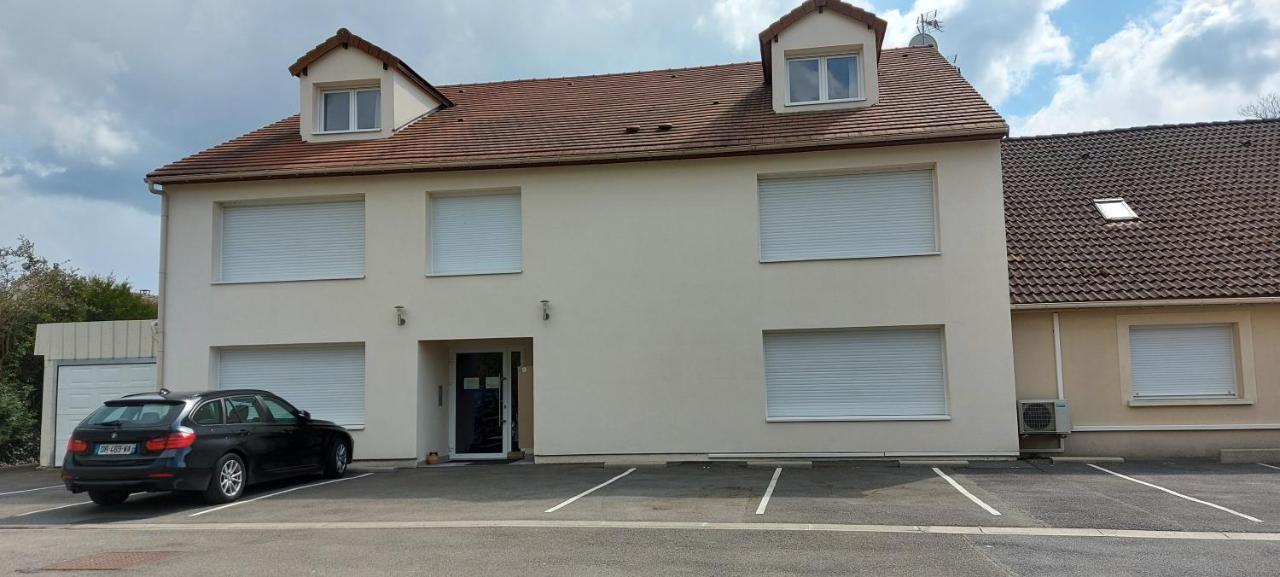 Ferienwohnung Le Soleo Moussy-le-Neuf Exterior foto